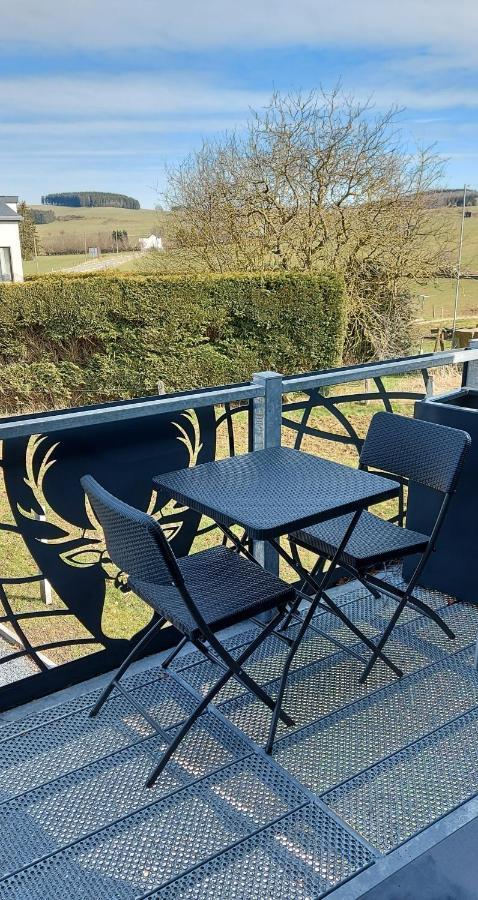 Le Cerf1 Guest House Bertogne Екстериор снимка